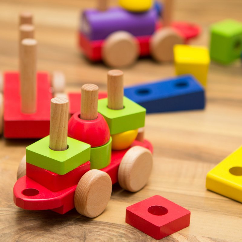 TOYS & GIFT ARTICLES